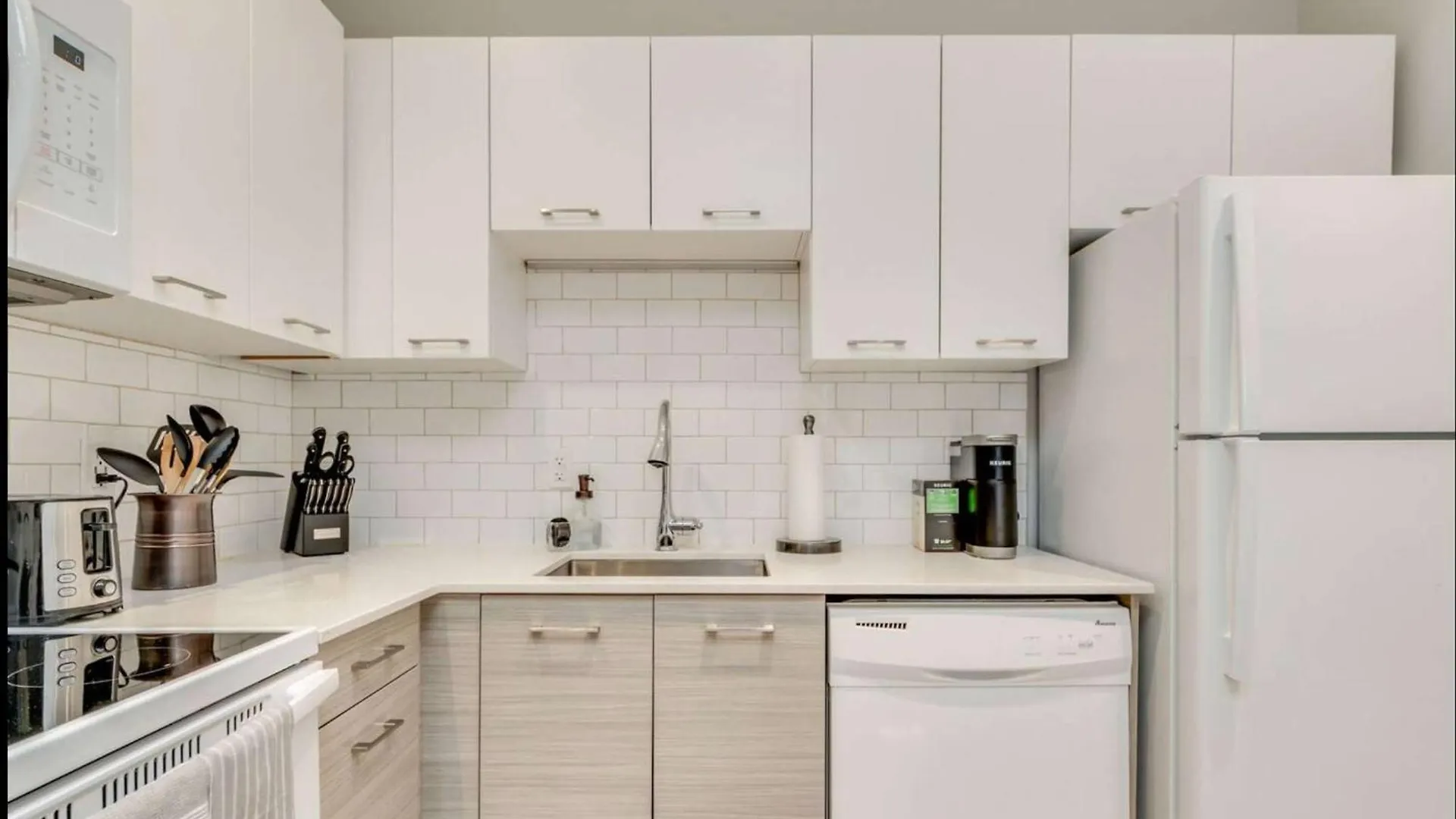 Hotel Casa Queen - Unique 2Br Suite In Leslieville Toronto
